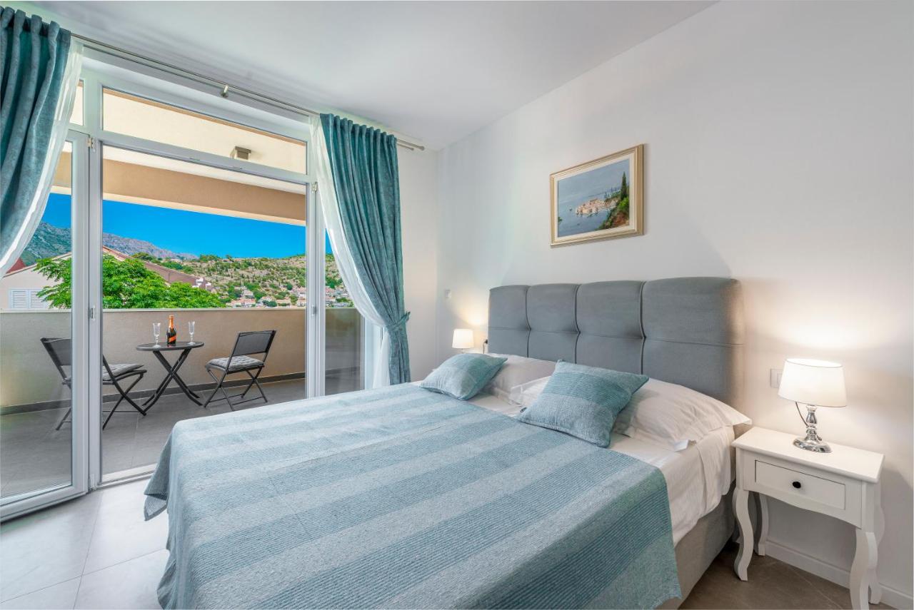 Oyo Deluxe Apartments Dubrovnik Eksteriør billede