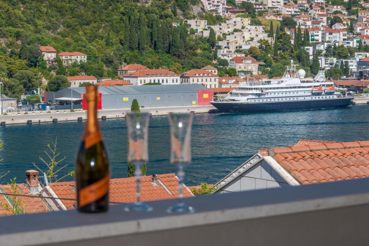 Oyo Deluxe Apartments Dubrovnik Eksteriør billede